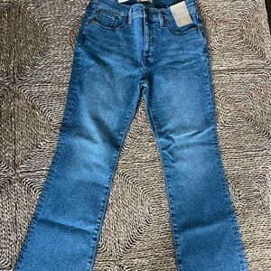 Madewell Mid-rise Kick Out Jeans